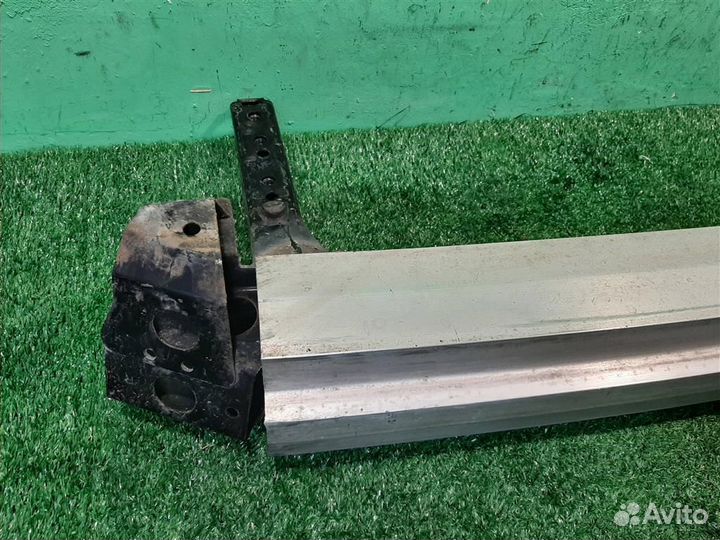 Усилитель бампера заднего Subaru Forester SG/S11