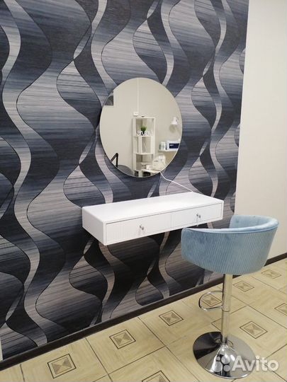 Туалетный столик, комод