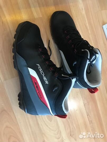 Лыжные ботинки fischer