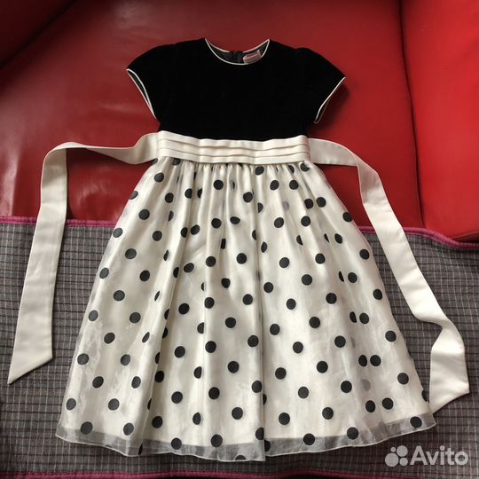 Платье праздничное