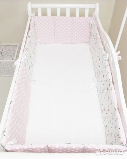 Бортики в кроватку новые