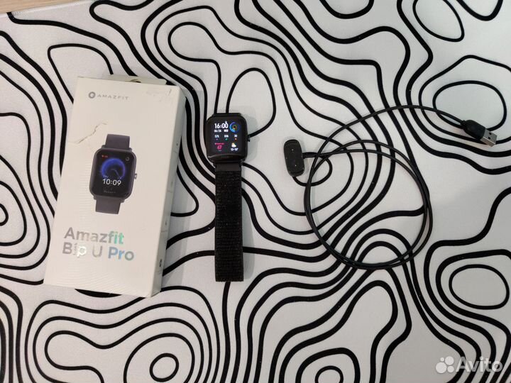 Часы Amazfit Bip U Pro