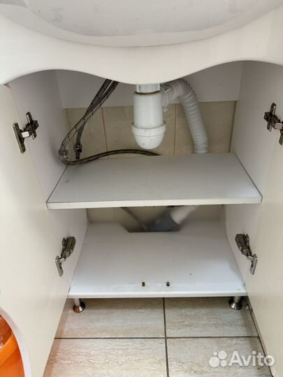 Мебель для ванной бу