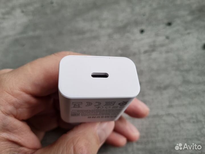 Сетевое зарядное устройство Samsung EP-T1510 15 Вт