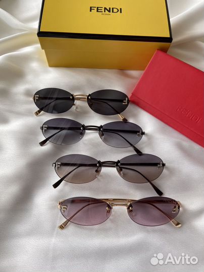 Солнцезащитные очки Fendi