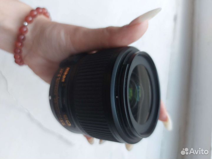 Объектив nikon 35 mm 1 8