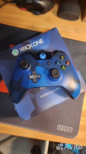 Геймпад Xbox One Midnight Forces