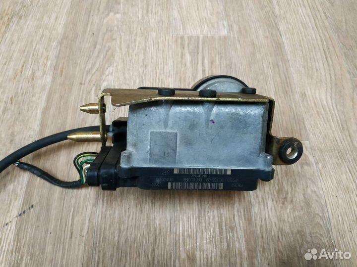 Моторчик привода круиз контроля Ford Mondeo III