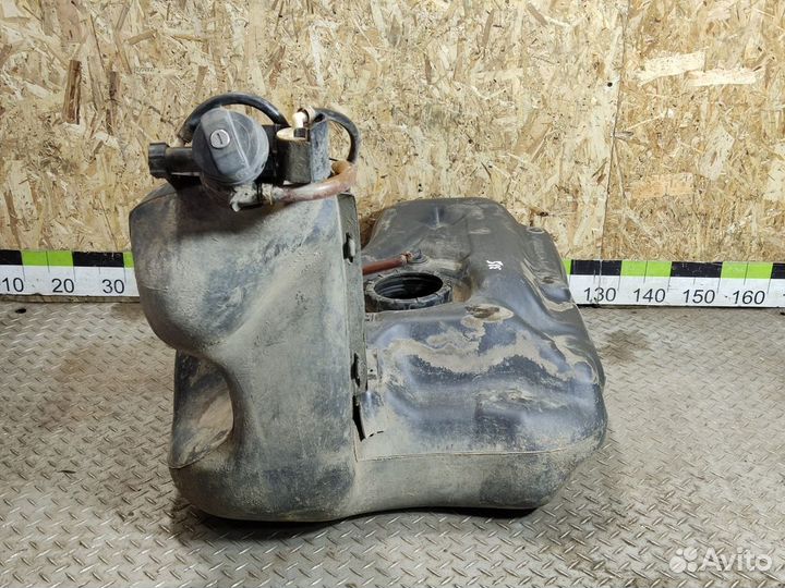 Бак топливный Volkswagen Passat b3 b3
