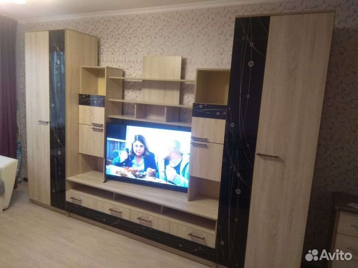 Стенка в гостиную бу