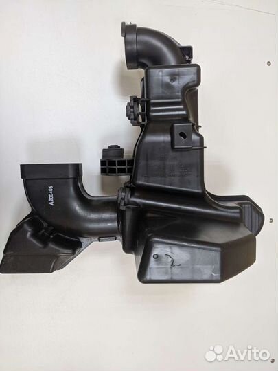 Резонатор воздушного фильтра оригинал KIA RIO 4