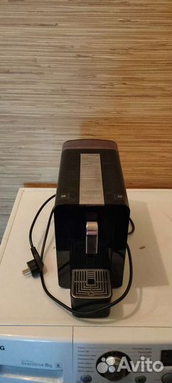 Капсульная кофемашина Cremesso