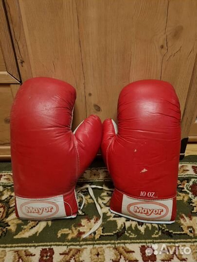 Боксерские перчатки 10 OZ Mayor