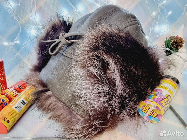 Шапка ушанка для новогоднего салюта )