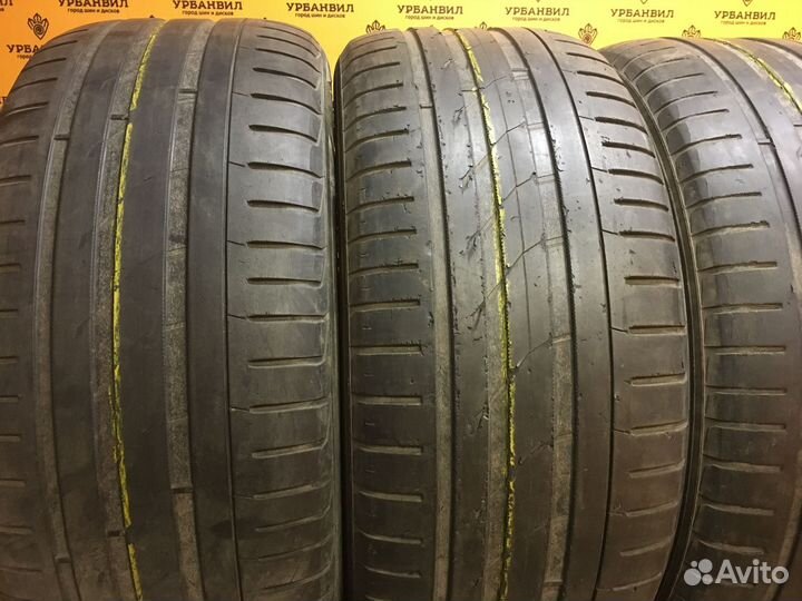 Nokian Tyres Hakka Black SUV 275/50 R20 113W