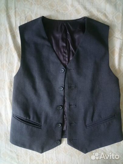 Жилет и брюки для мальчика