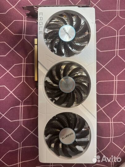 Видеокарта gigabyte rtx 4060 белая