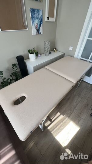 Массажный стол