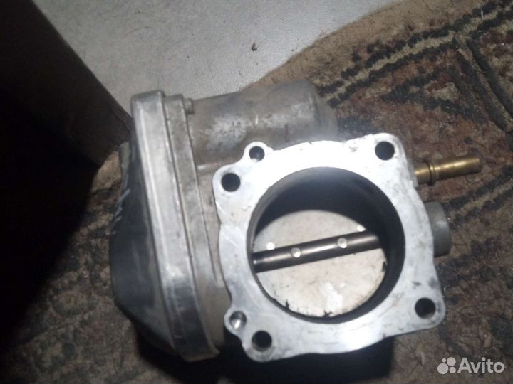 Дроссельная заслонка Renault Megane 2