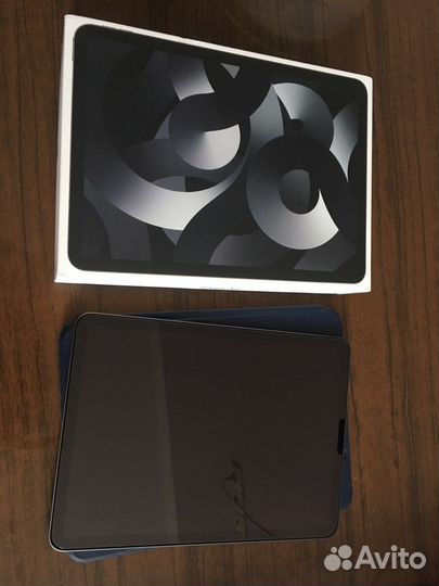 Apple iPad air 5 2022 64gb