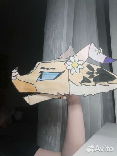 Дракон на руку из бумаги