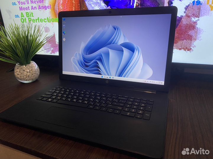 Ноутбук hp/большой 17.3/мощный А9/8GB/SSD128