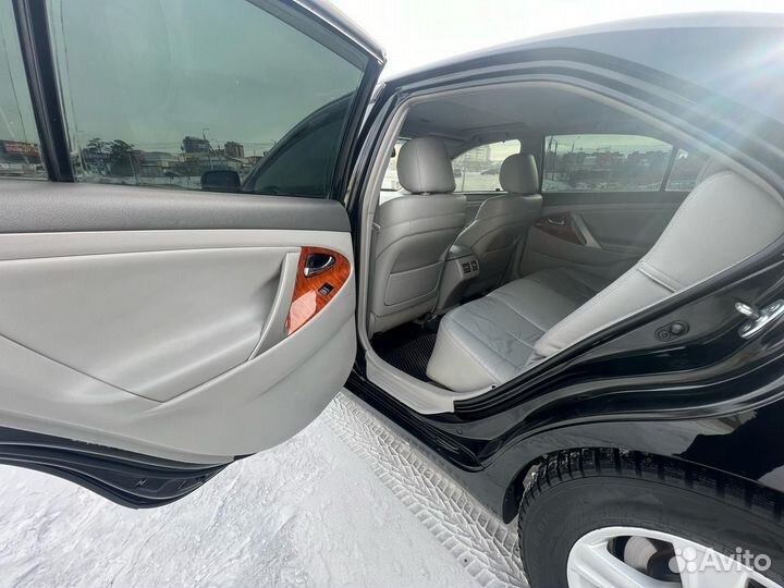 Toyota Camry 2.5 AT, 2010, 205 000 км