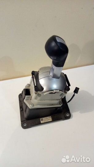 Рычаг переключения передач 13246583