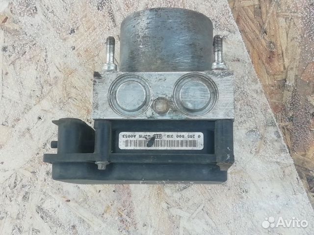 Блок насос абс ABS марч к12 Nissan Micra 1.2 2002