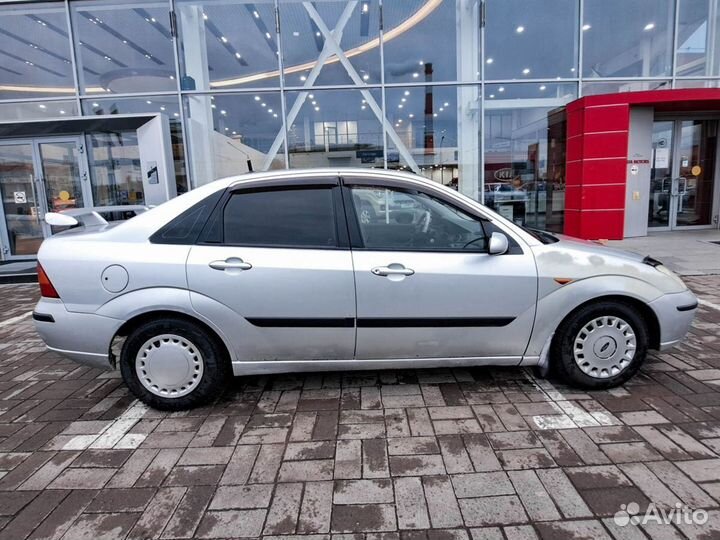 Ford Focus 1.8 МТ, 2004, 324 292 км