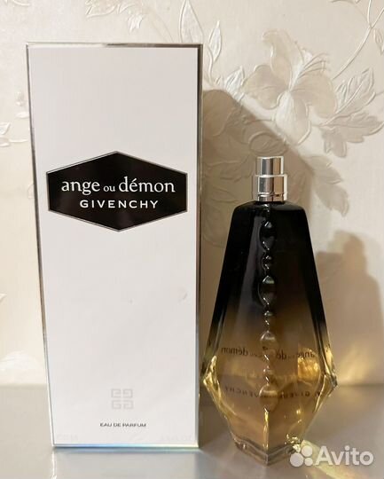Givenchy Ange ou Demon