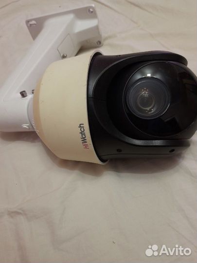 Видеокамера HiWatch DS-I225 (B)