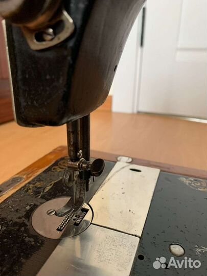 Швейная машина Подольск