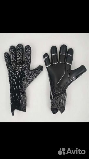 Перчатки для футбола