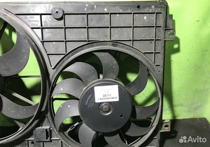 Вентилятор радиатора 1.8 Volkswagen Golf 5 2003