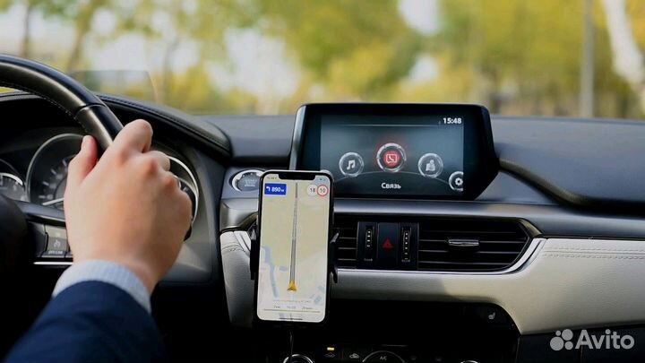 Беспроводная зарядка - держатель телефона Skyway R