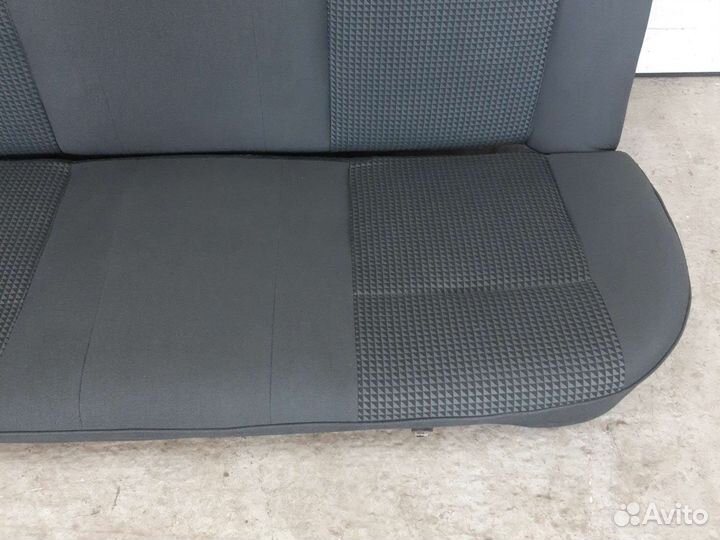 Задние сидения renault logan 1