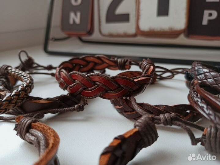 Браслеты мужские кожаные новые