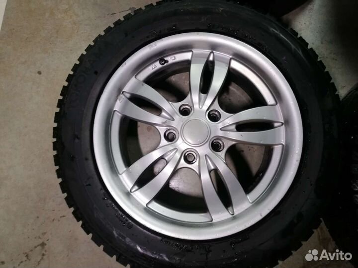 Колеса 235 55 r17 Yokohama шипованые