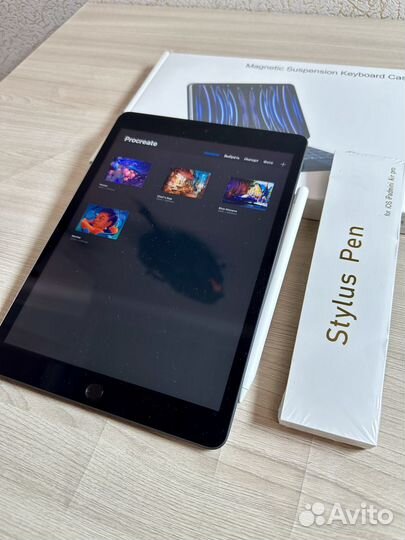 iPad 9 2021 256gb + Pencil и Procreate