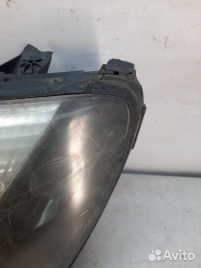 Фара передняя левая Renault Scenic минивэн 1.6