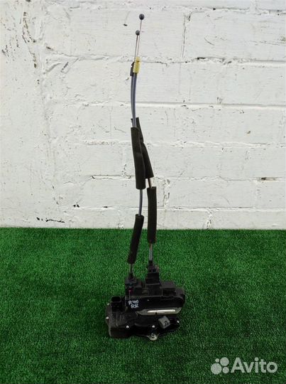 Замок двери задней правой Chevrolet Captiva 2008