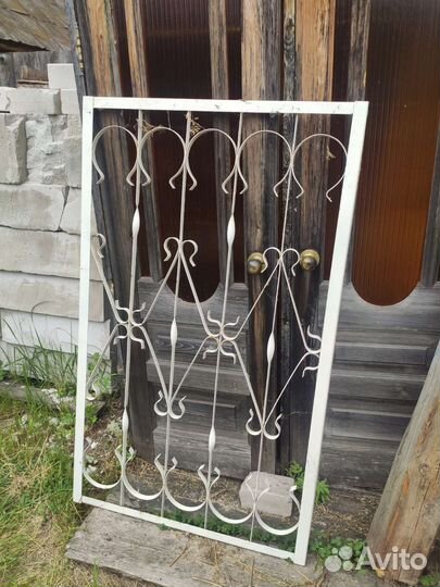 Решетки на окна из металла