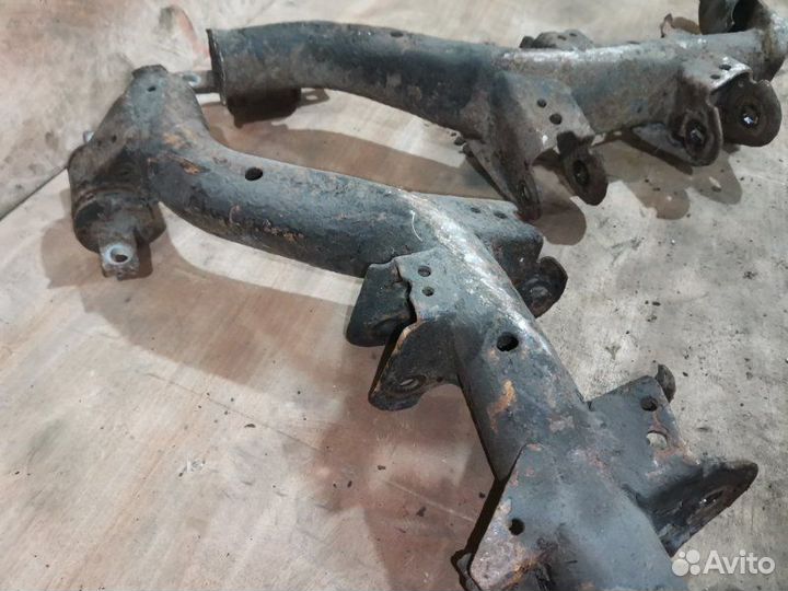 Рычаг задний Honda Cr-V 2.0 R20A 2011