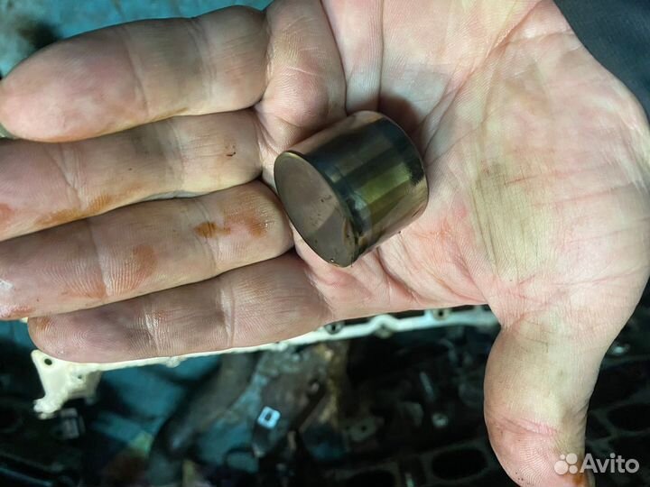 Бугель распредвал митсубиси лансер 10