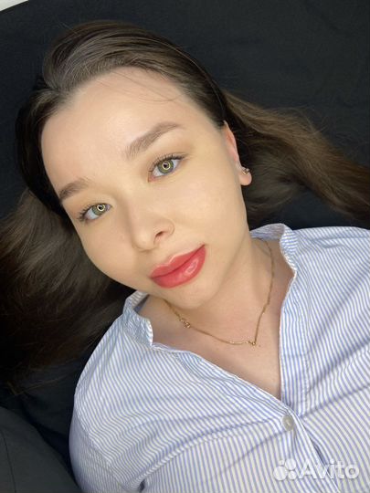 Модель на перманентный макияж губ