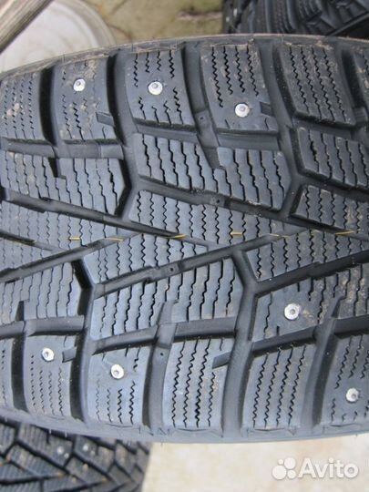 Roadstone Winguard WinSpike 205/55 R16 94T