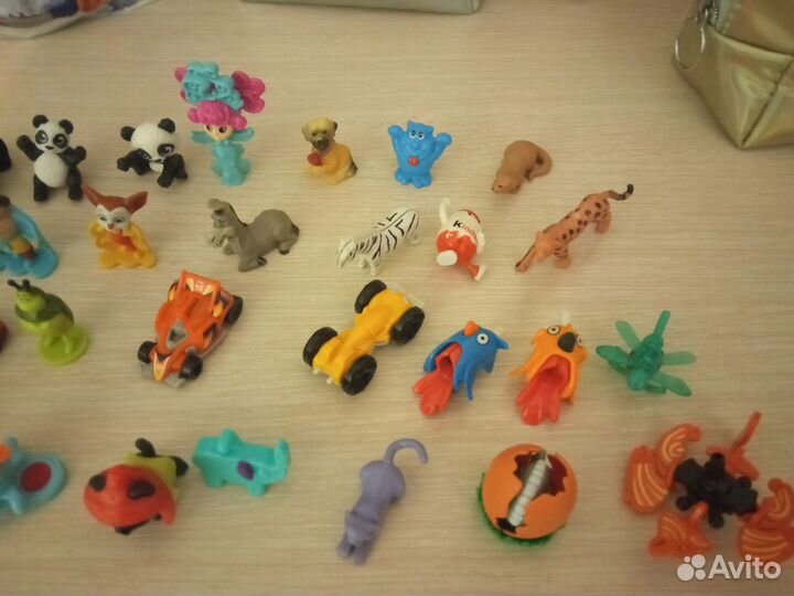 Игрушки из киндер сюрприза