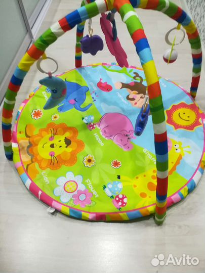 Детский развивающий коврик