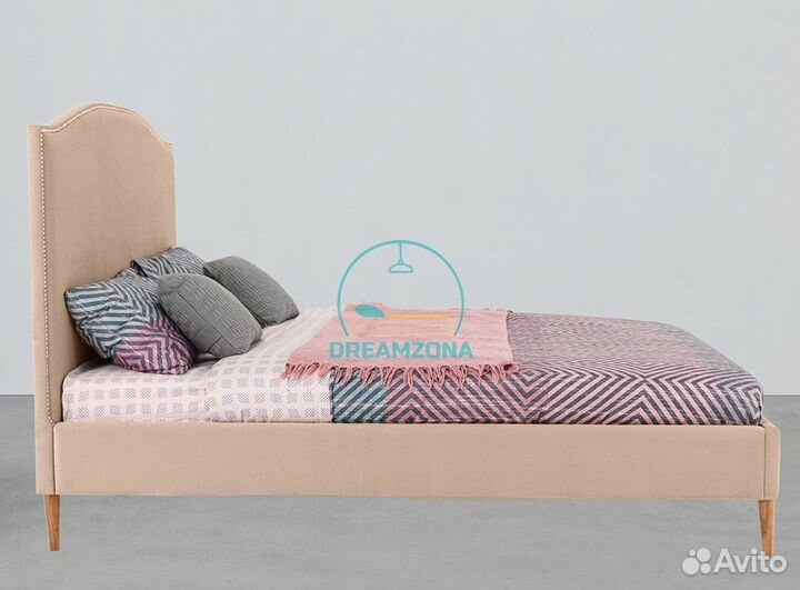 Кровать Аннет с мягким изголовьем под заказ